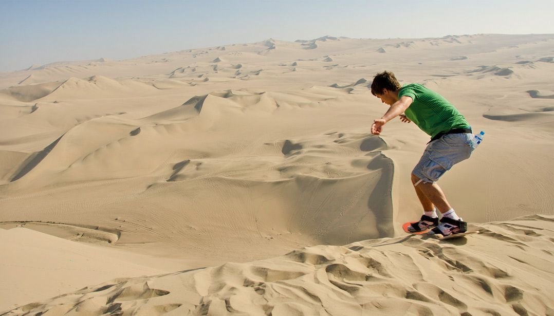 Estructuras espirales de piedra de los Acueductos de Cantalloc, Nazca